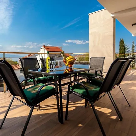 Fuer 6 Personen Ca 90 Qm In Milcetici, Kvarner Bucht Krk Apartment